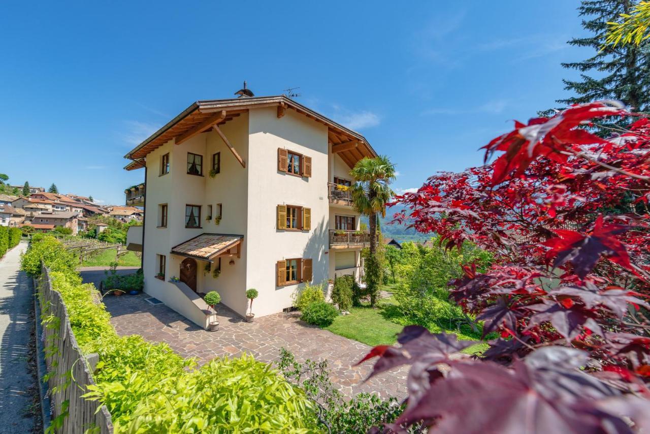 Haus Bellutti Apartment Termeno Exterior photo
