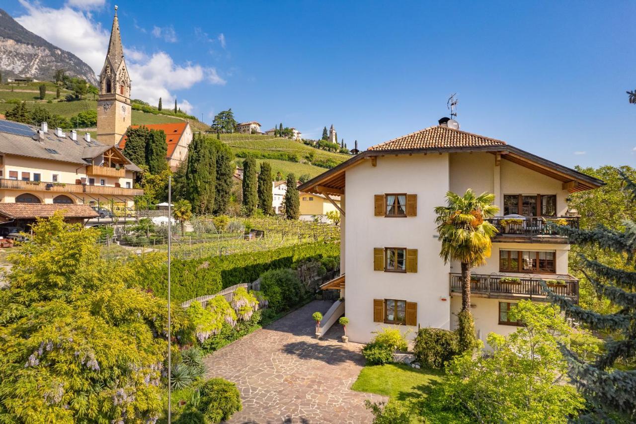 Haus Bellutti Apartment Termeno Exterior photo
