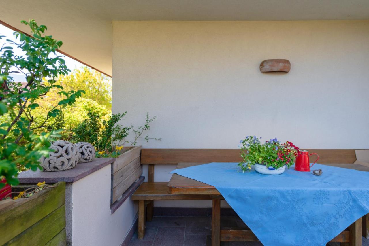 Haus Bellutti Apartment Termeno Exterior photo